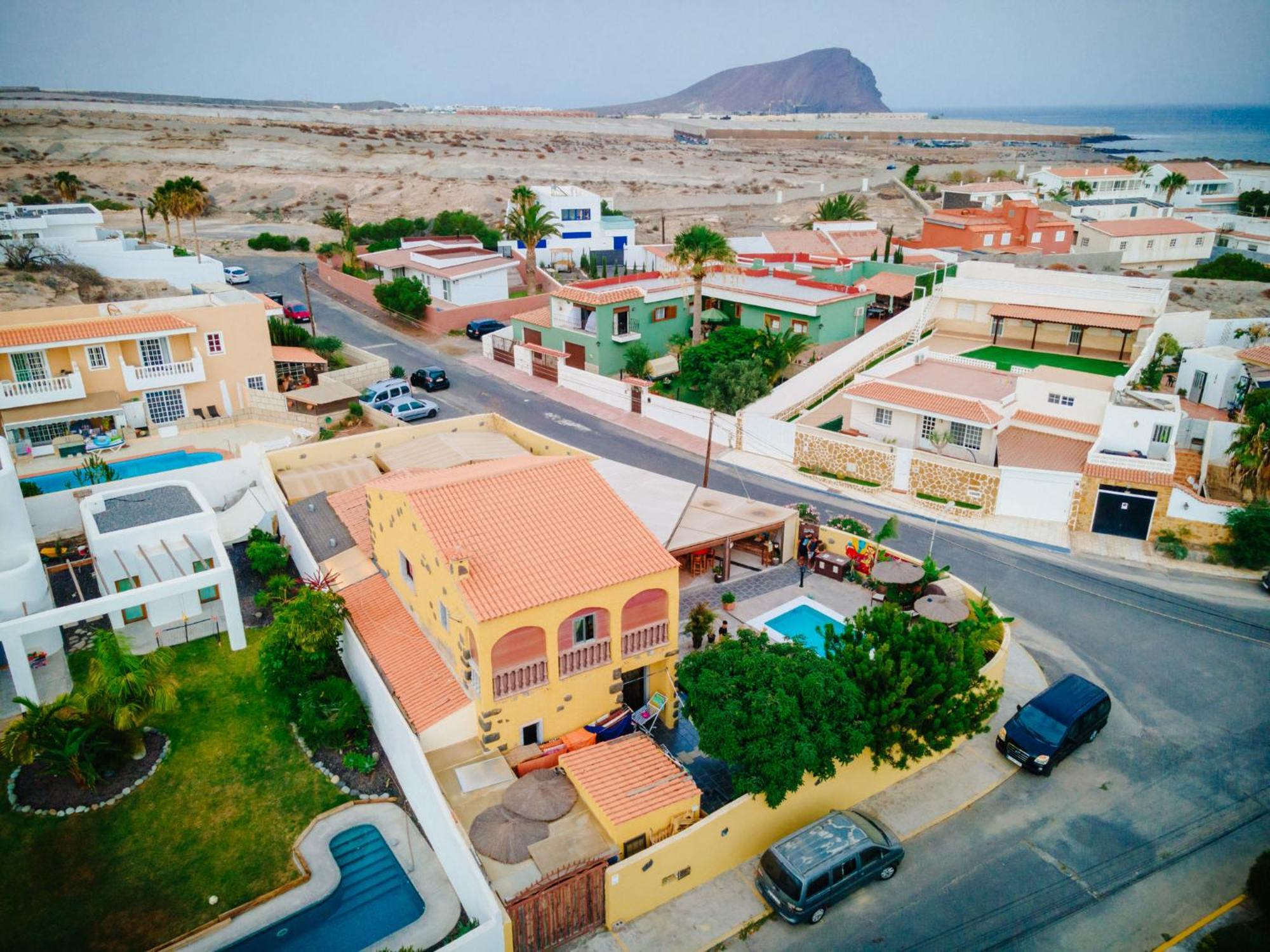 Hostel Los Amigos By Youroom La Mareta エクステリア 写真